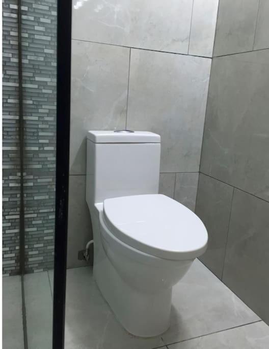 Segovia Studio Units Carolina Luaran gambar