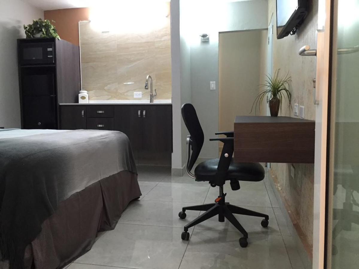 Segovia Studio Units Carolina Luaran gambar