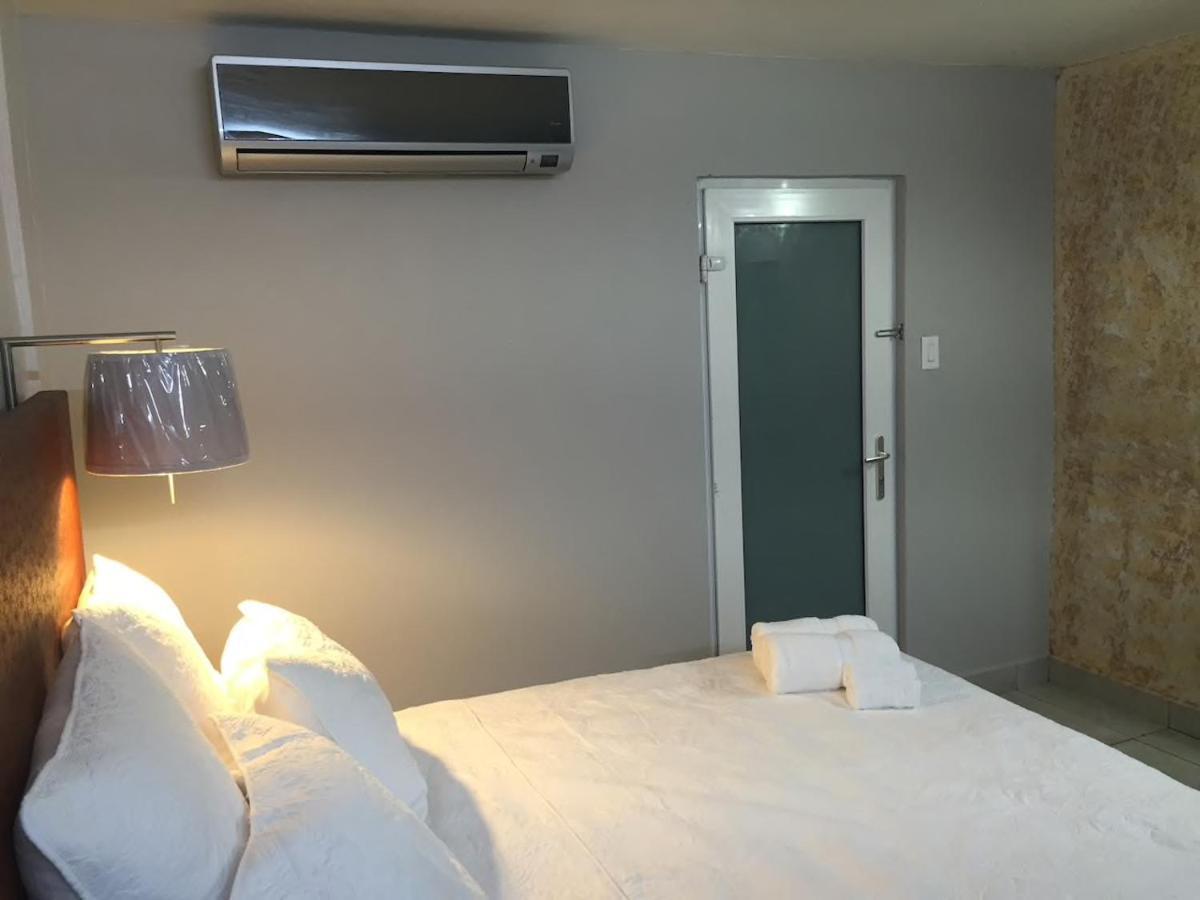 Segovia Studio Units Carolina Luaran gambar