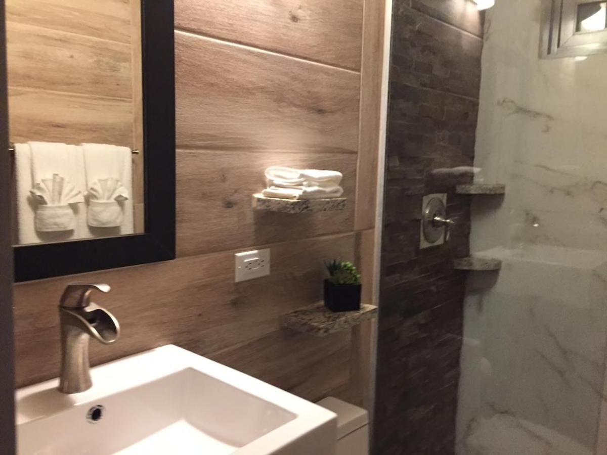 Segovia Studio Units Carolina Luaran gambar