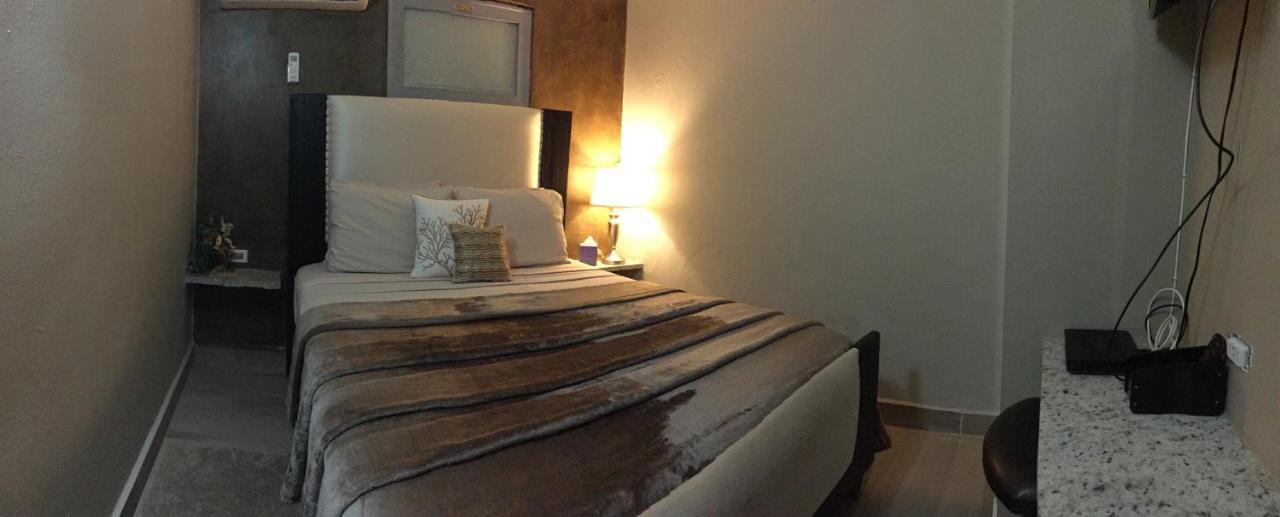 Segovia Studio Units Carolina Luaran gambar
