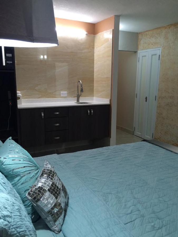 Segovia Studio Units Carolina Luaran gambar